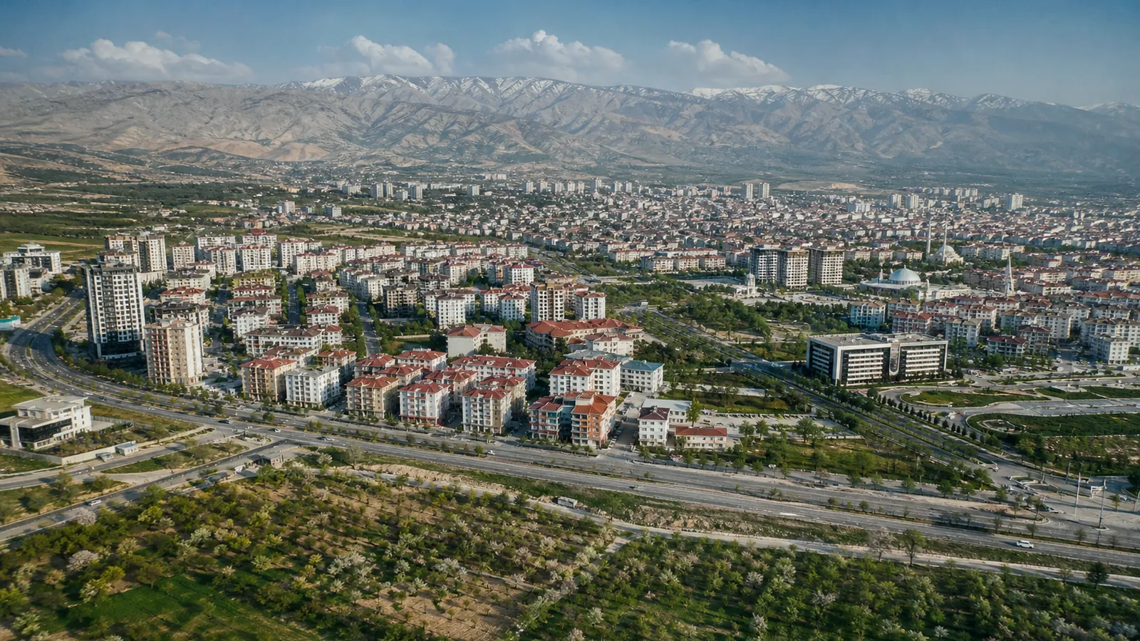 Malatya gayrimenkul rehberi için yapay zekâ destekli temsili şehir ve yatırım görseli